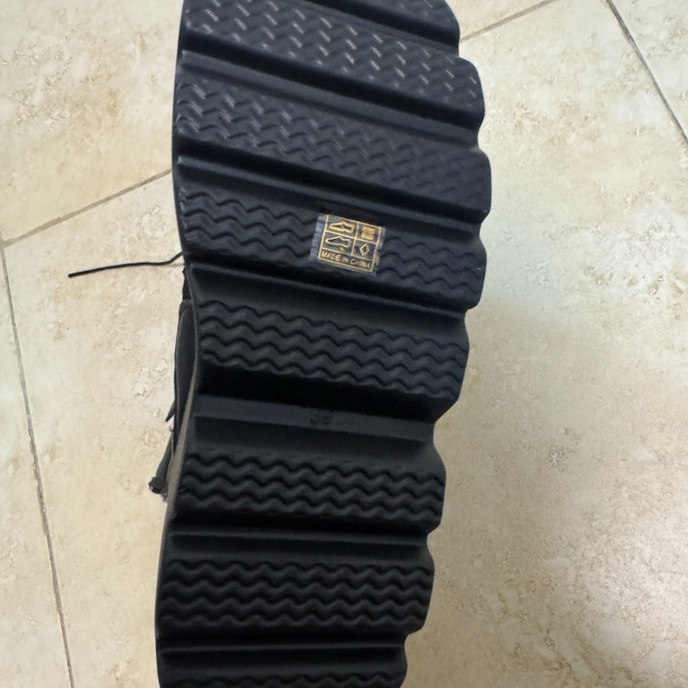 High platform goth style boots - Picture 2 of 3